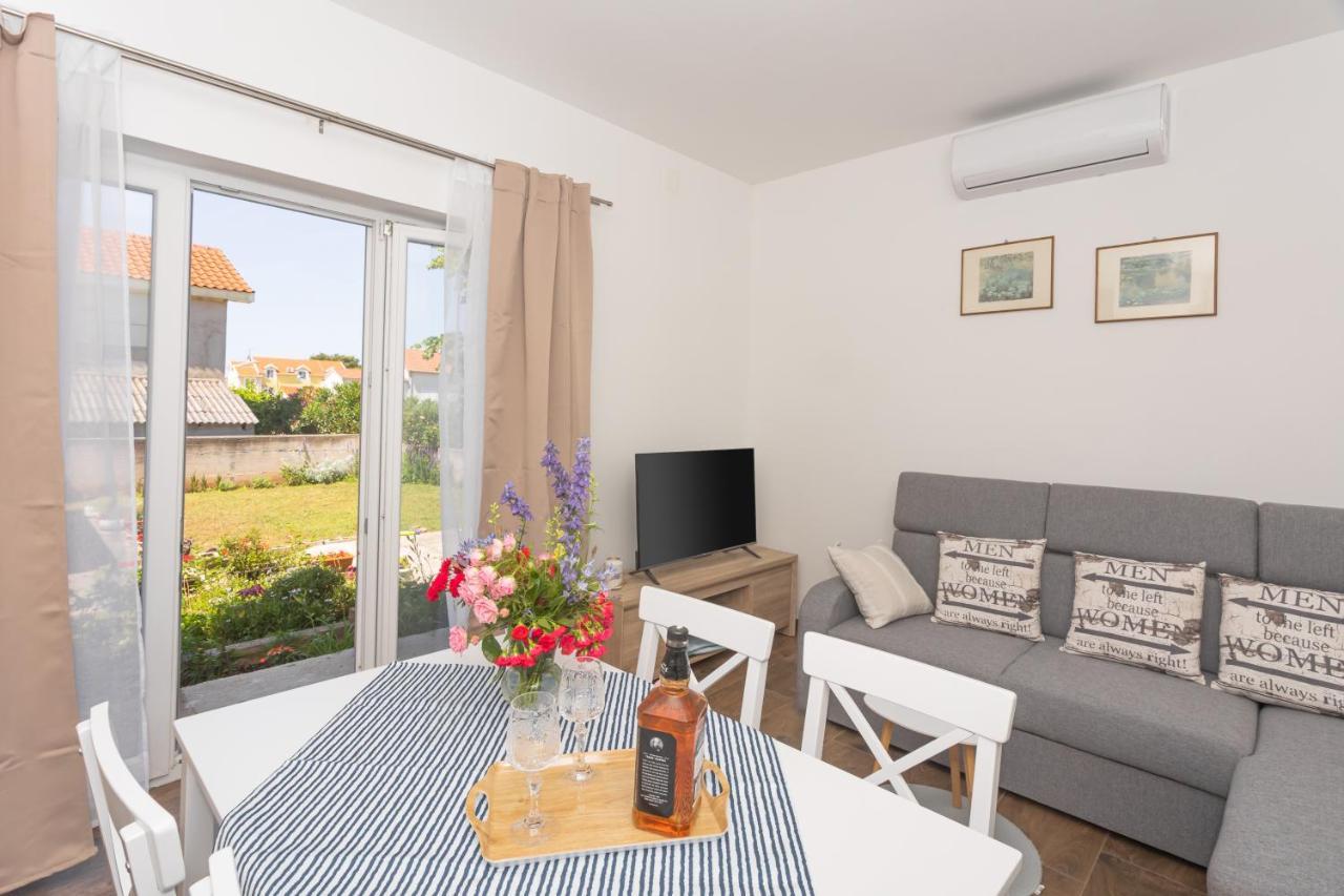Apartament Mara Szybenik Zewnętrze zdjęcie