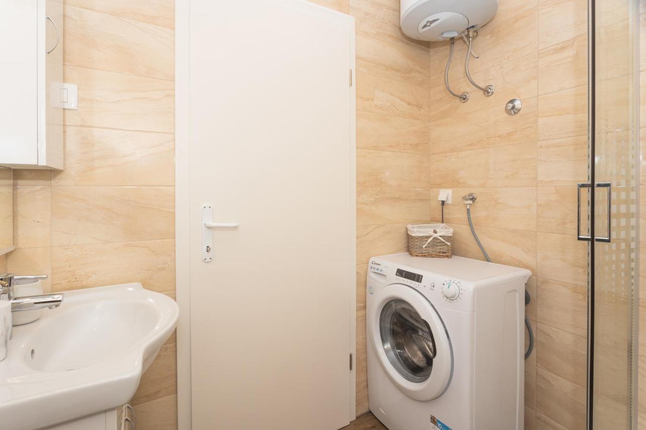 Apartament Mara Szybenik Zewnętrze zdjęcie